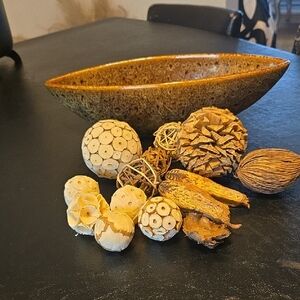 Expressions Earthy Brown Ceramic Bowl with Natural Elements ✨️✨️PRE OWNED